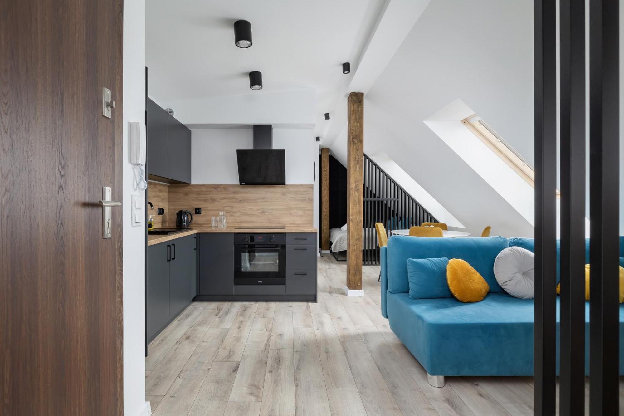 Cosy Apartments Kosciuszki Near The Main Train Station By Noclegi Renters Катовице Екстериор снимка